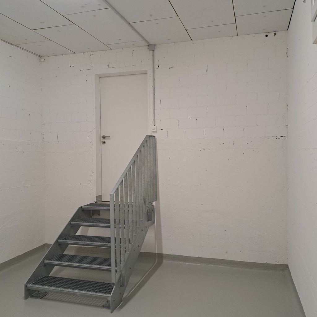 Hobby room, photo 5 of 5