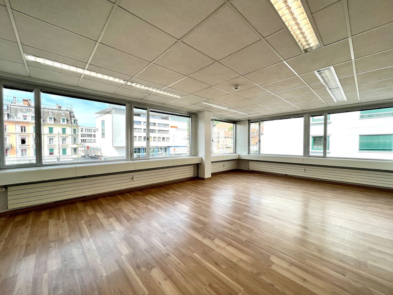 19m² office, Foto 1 von 7