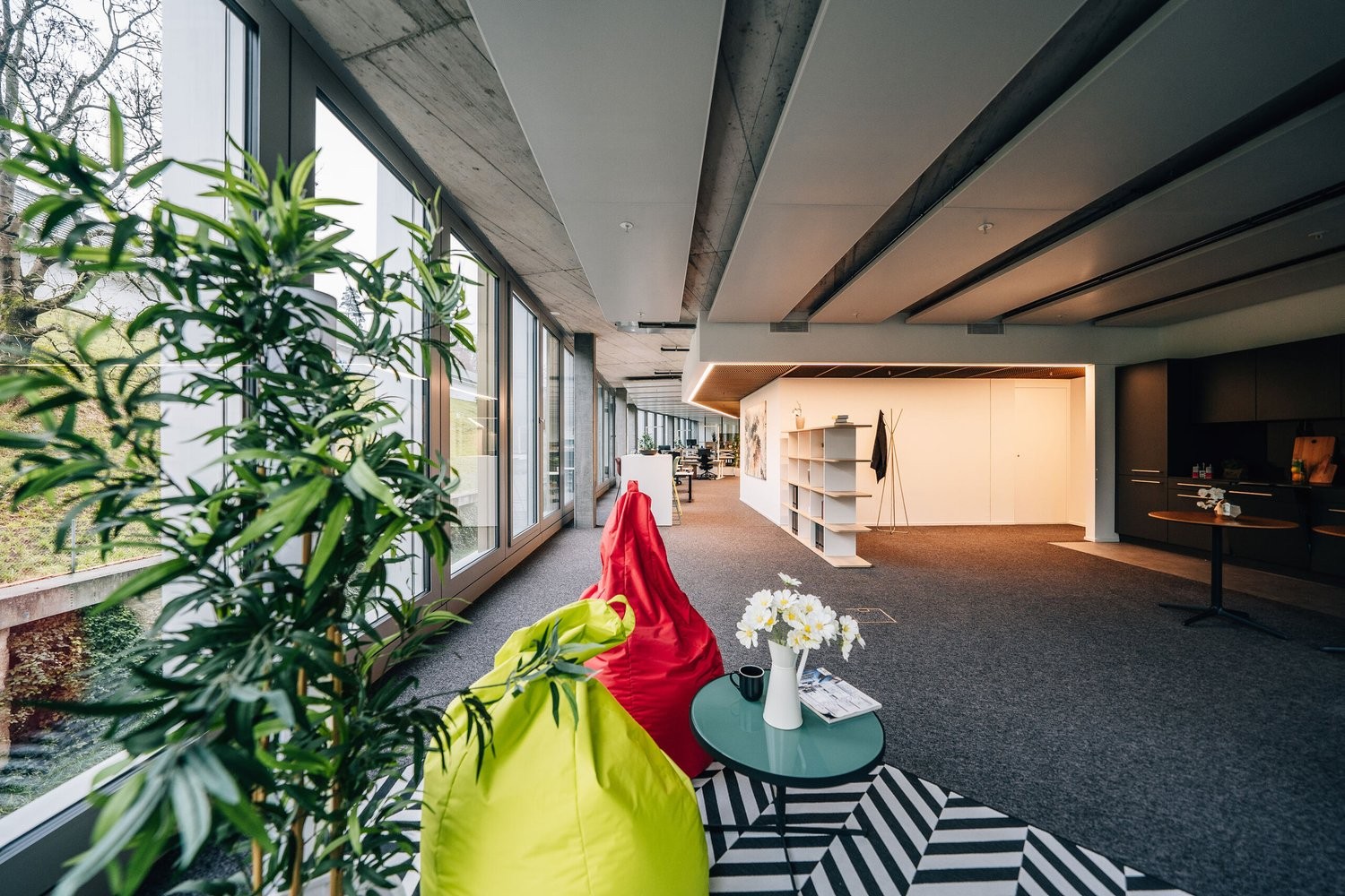 460m² commercial, photo 2 of 5