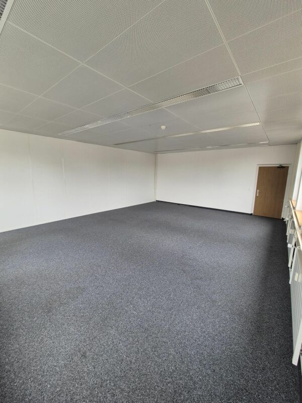 56m² bureau