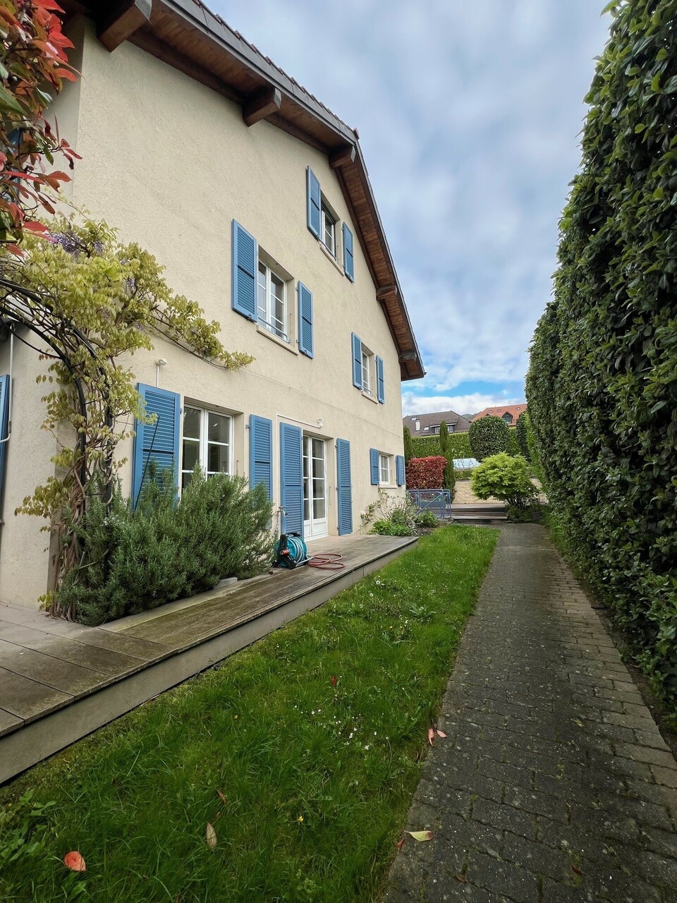 5 rooms duplex house