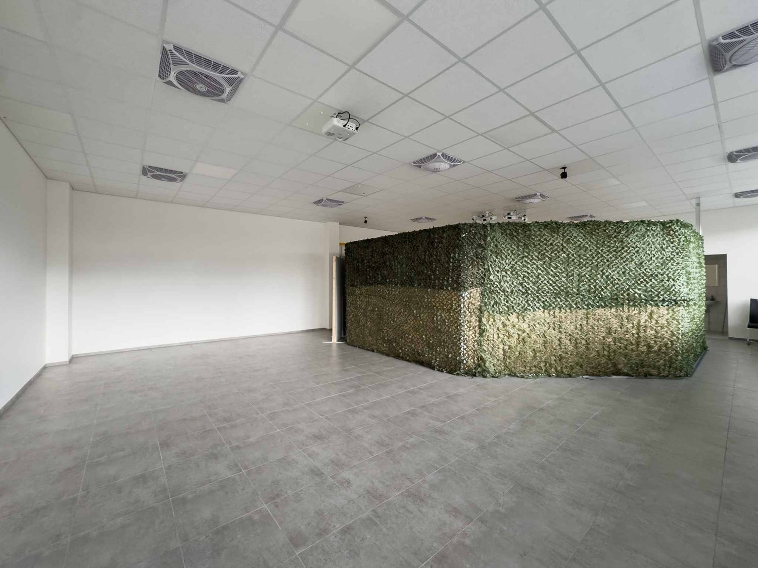 125m² office, photo 6 of 8