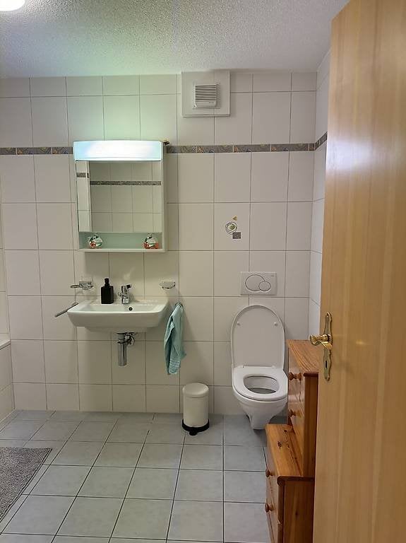 1 room single room