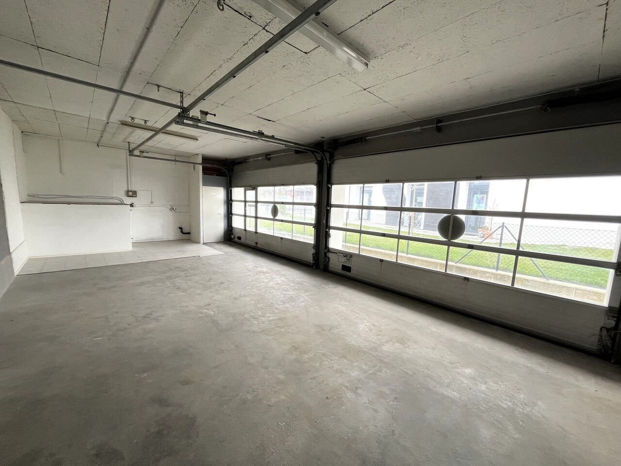 50m² storage room, photo 1 of 6