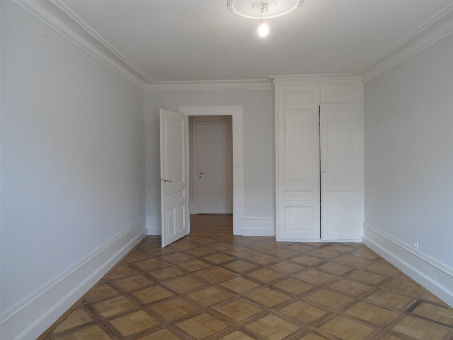 4 rooms apartment, photo 9 of 10