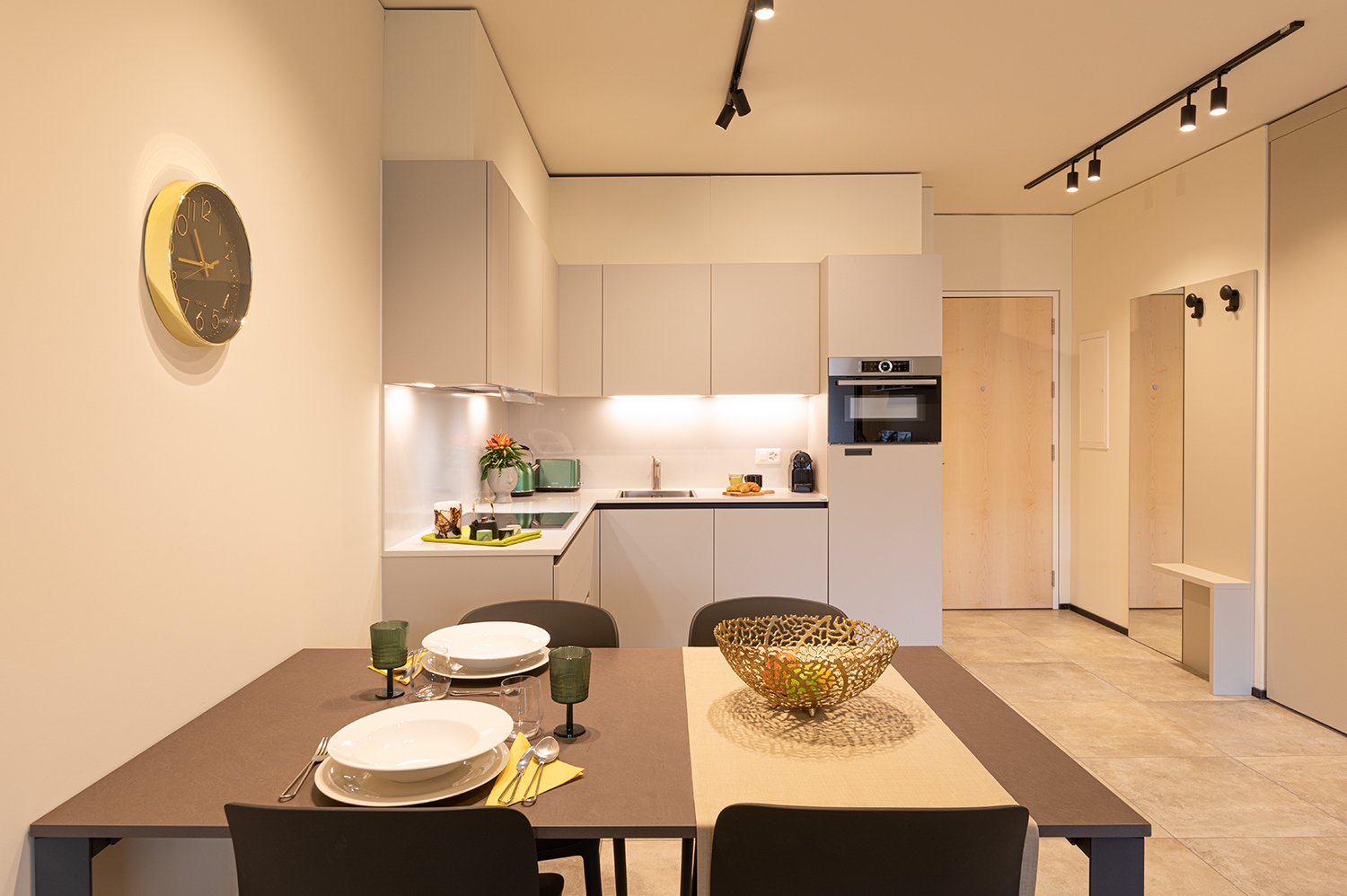 2 ½ pièces appartement meublé