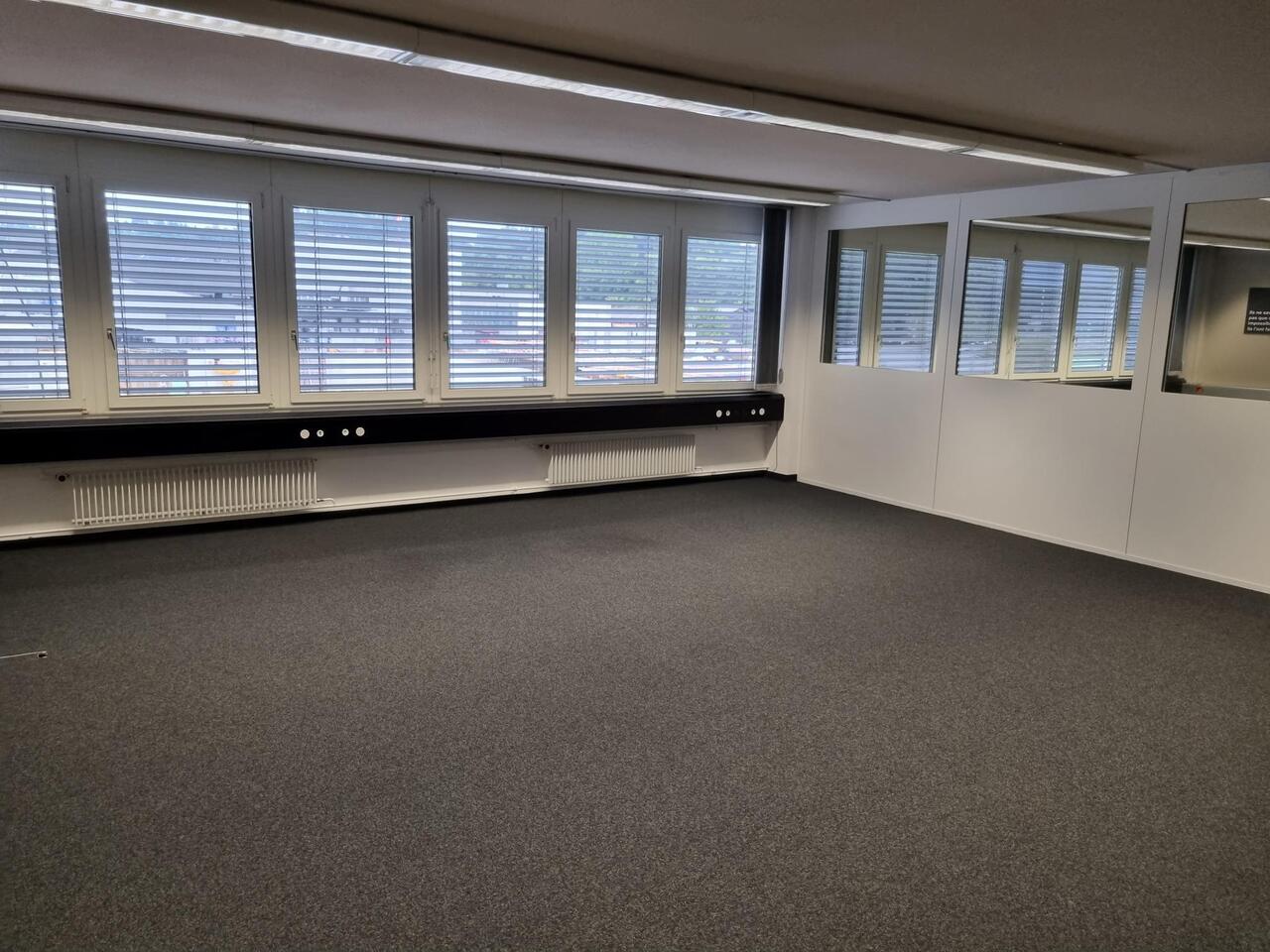 480m² industrial object, photo 4 of 8
