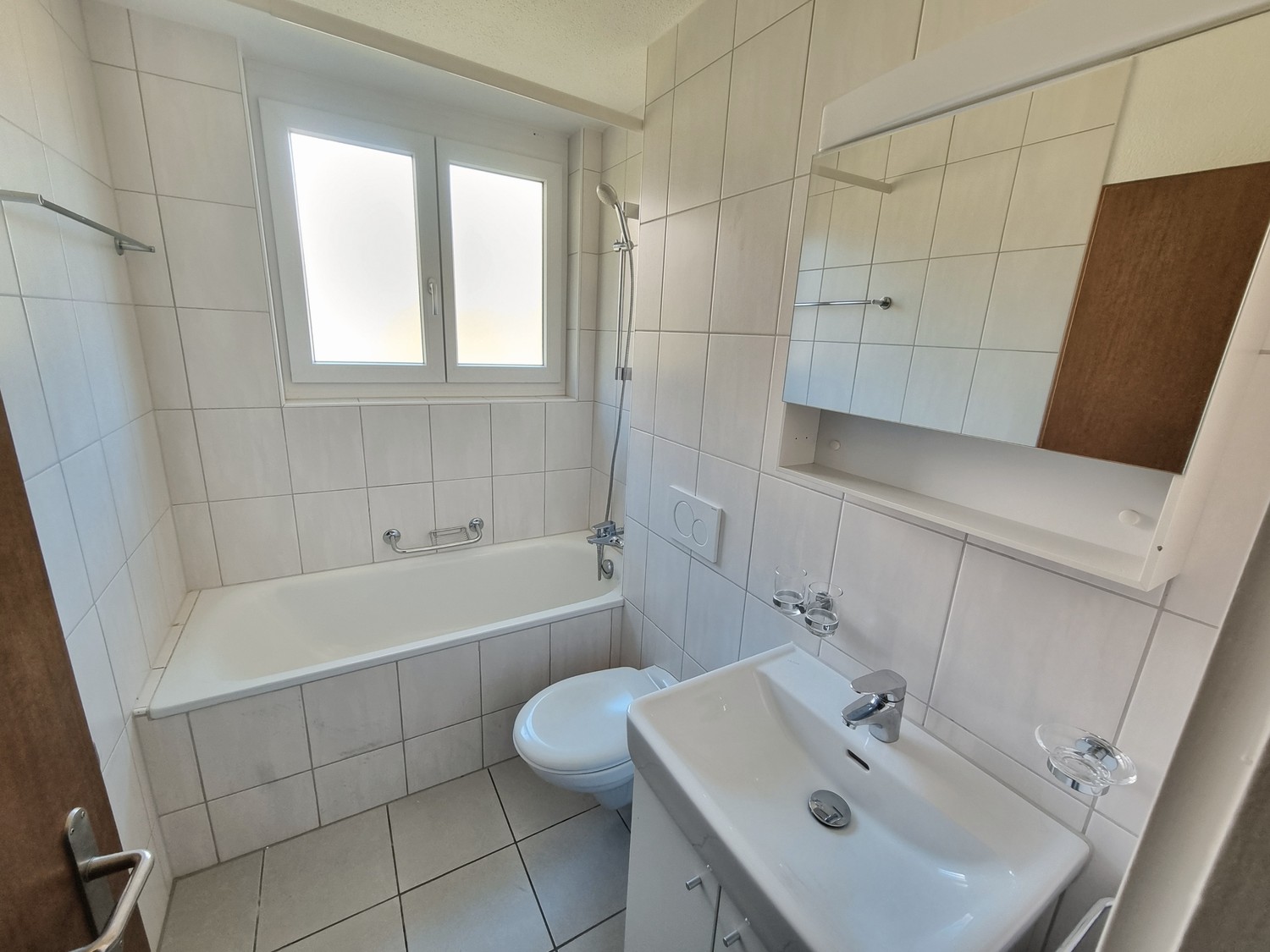 4 rooms apartment, photo 2 of 8