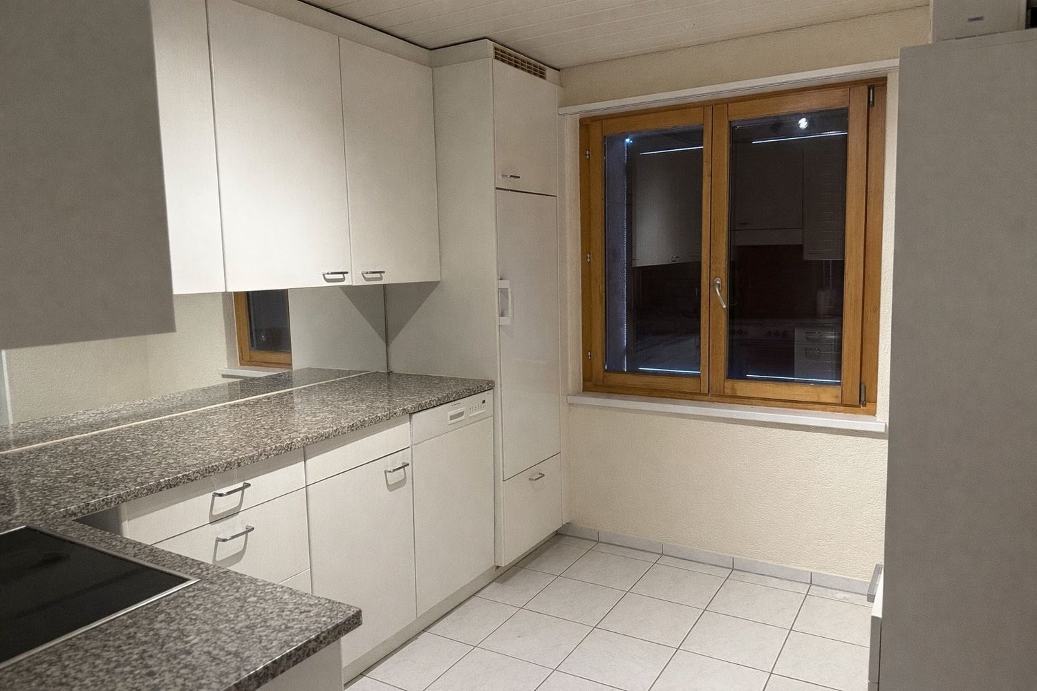 3 rooms apartment, photo 2 of 2