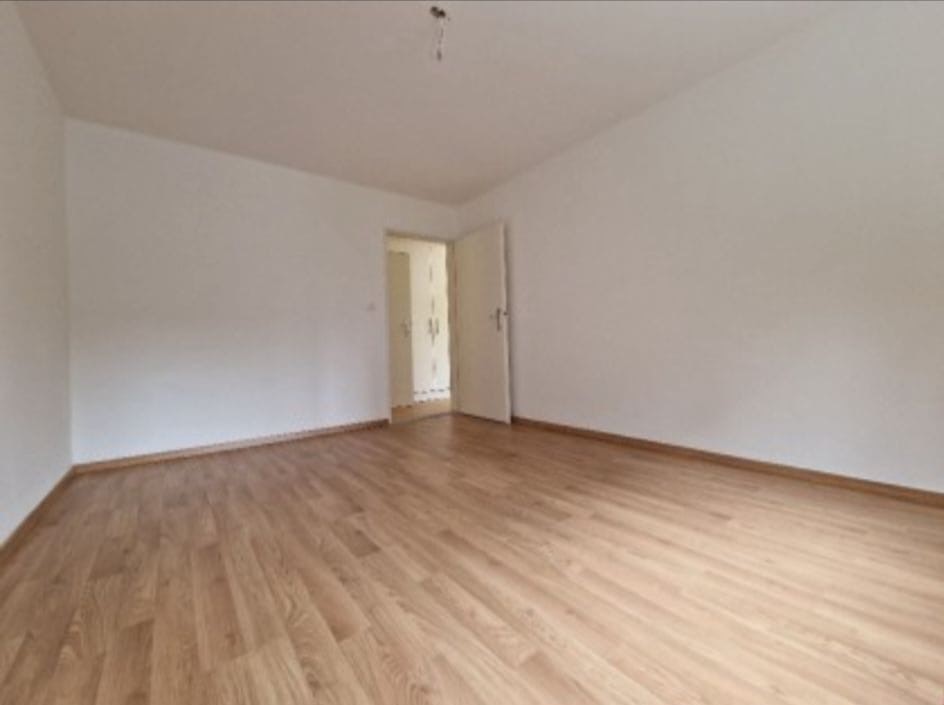 2 ½ rooms apartment (2)