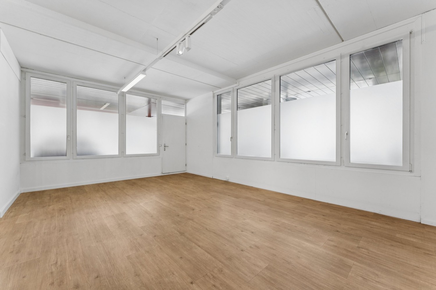 Negozio di 325m²