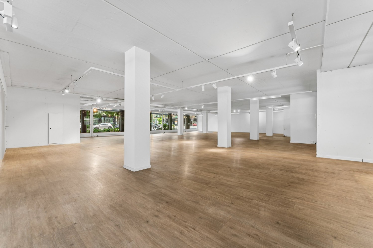 Negozio di 325m²