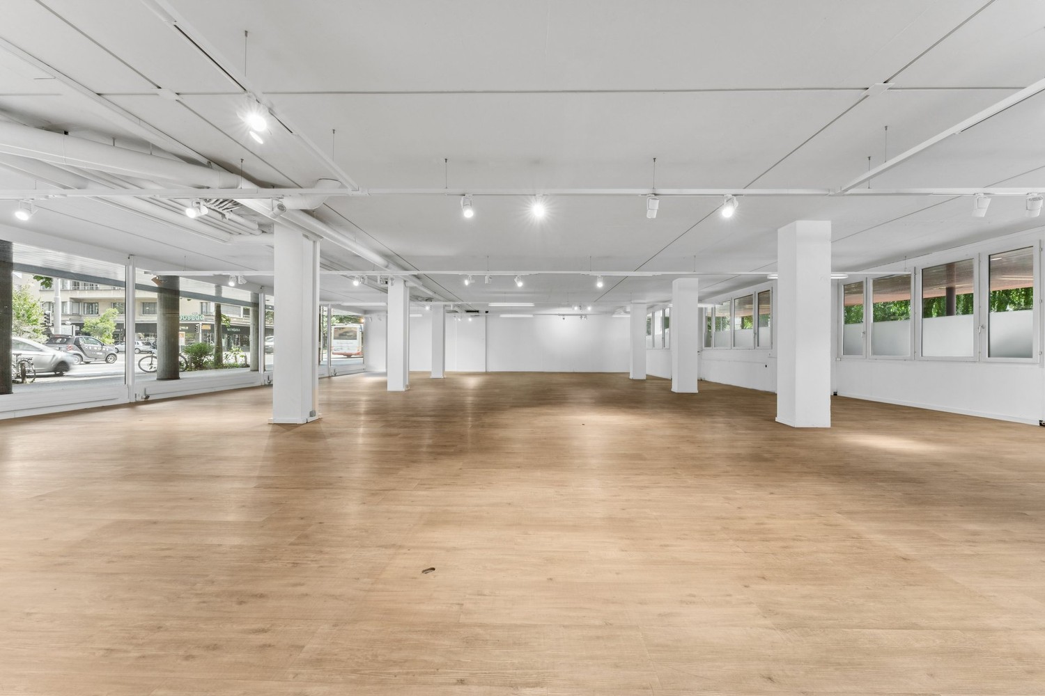 Negozio di 325m²