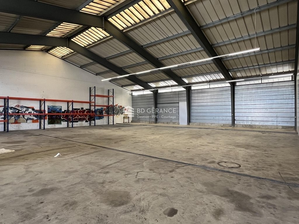 500m² storage room, photo 2 of 4