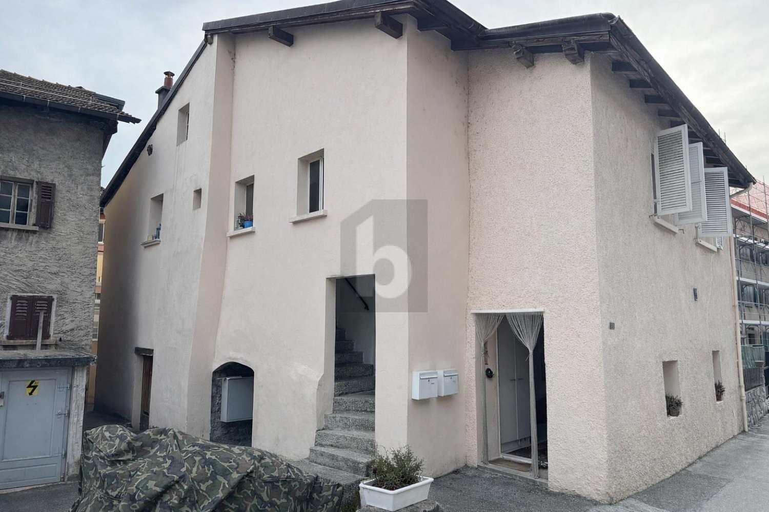 11 ½ rooms row house