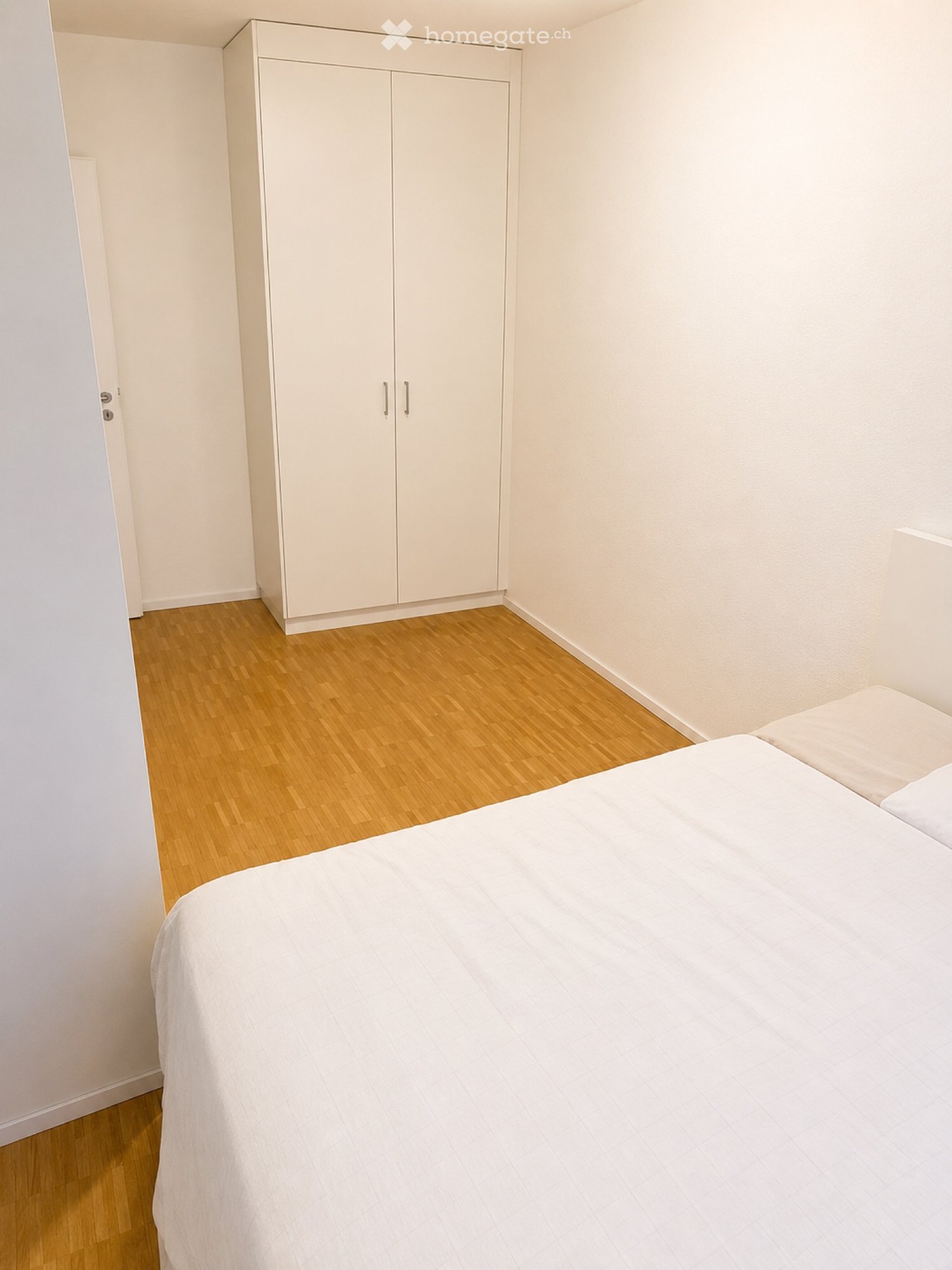 1 room single room