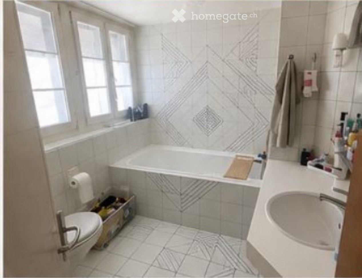 5 rooms apartment