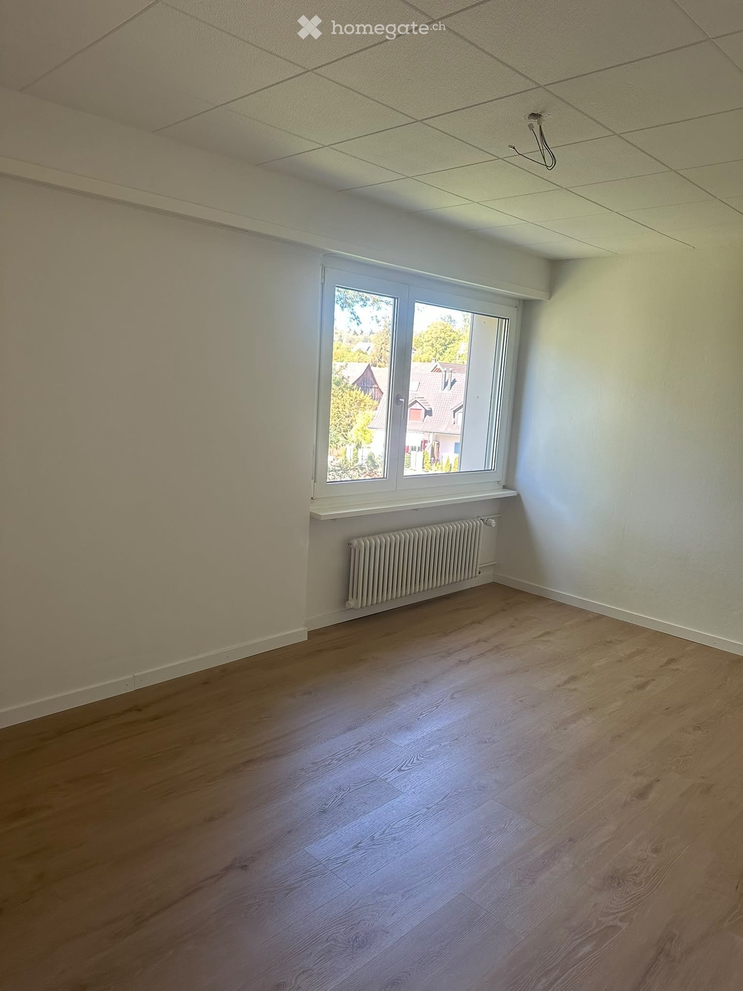 1 room single room, photo 1 of 4