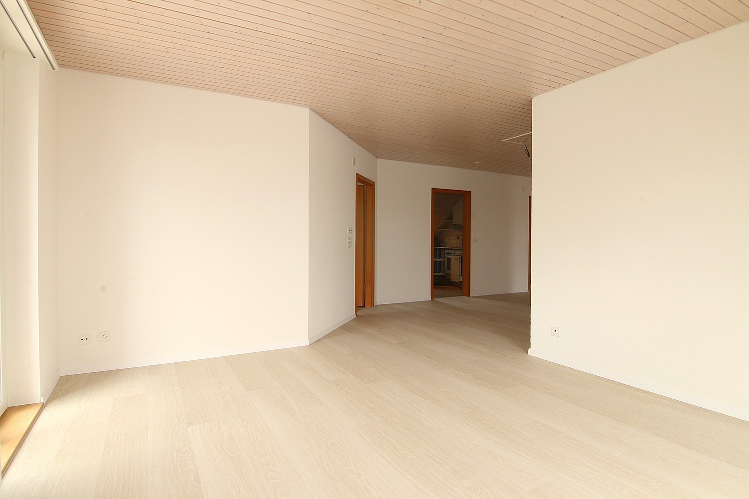 4 rooms roof flat, photo 4 of 10