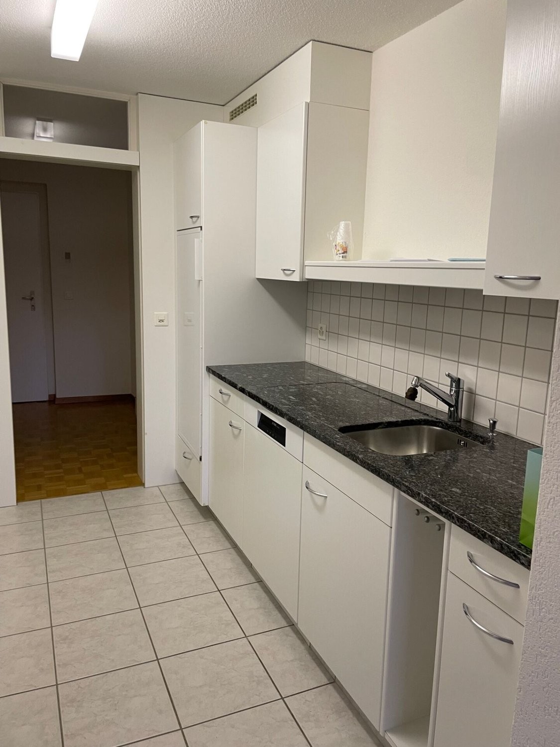 Apartment, photo 2 of 10