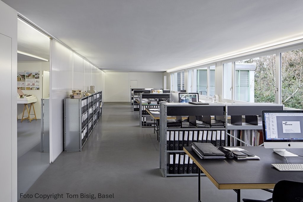 184m² office, photo 2 of 6