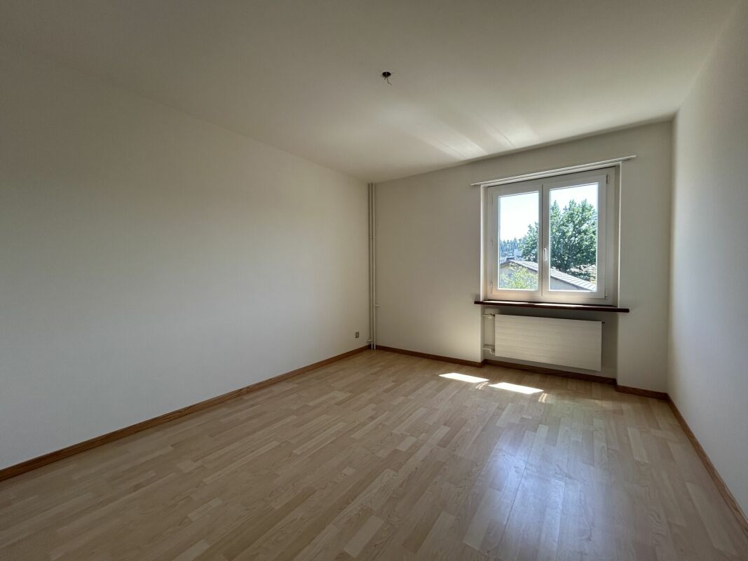 3 rooms apartment, photo 3 of 6