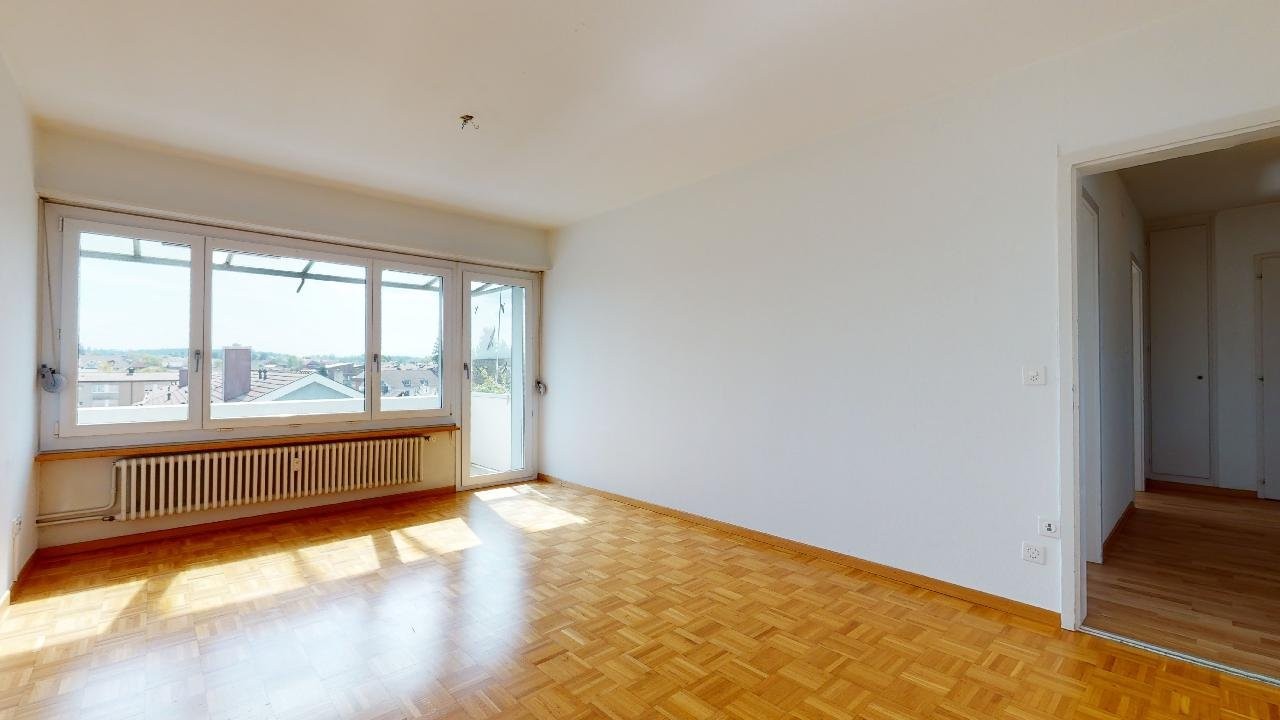 4 rooms apartment, photo 2 of 7