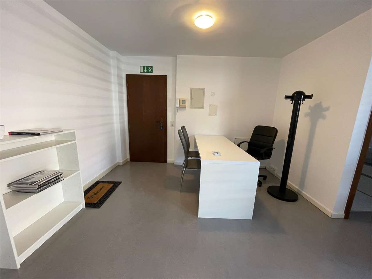 Office, photo 1 of 7