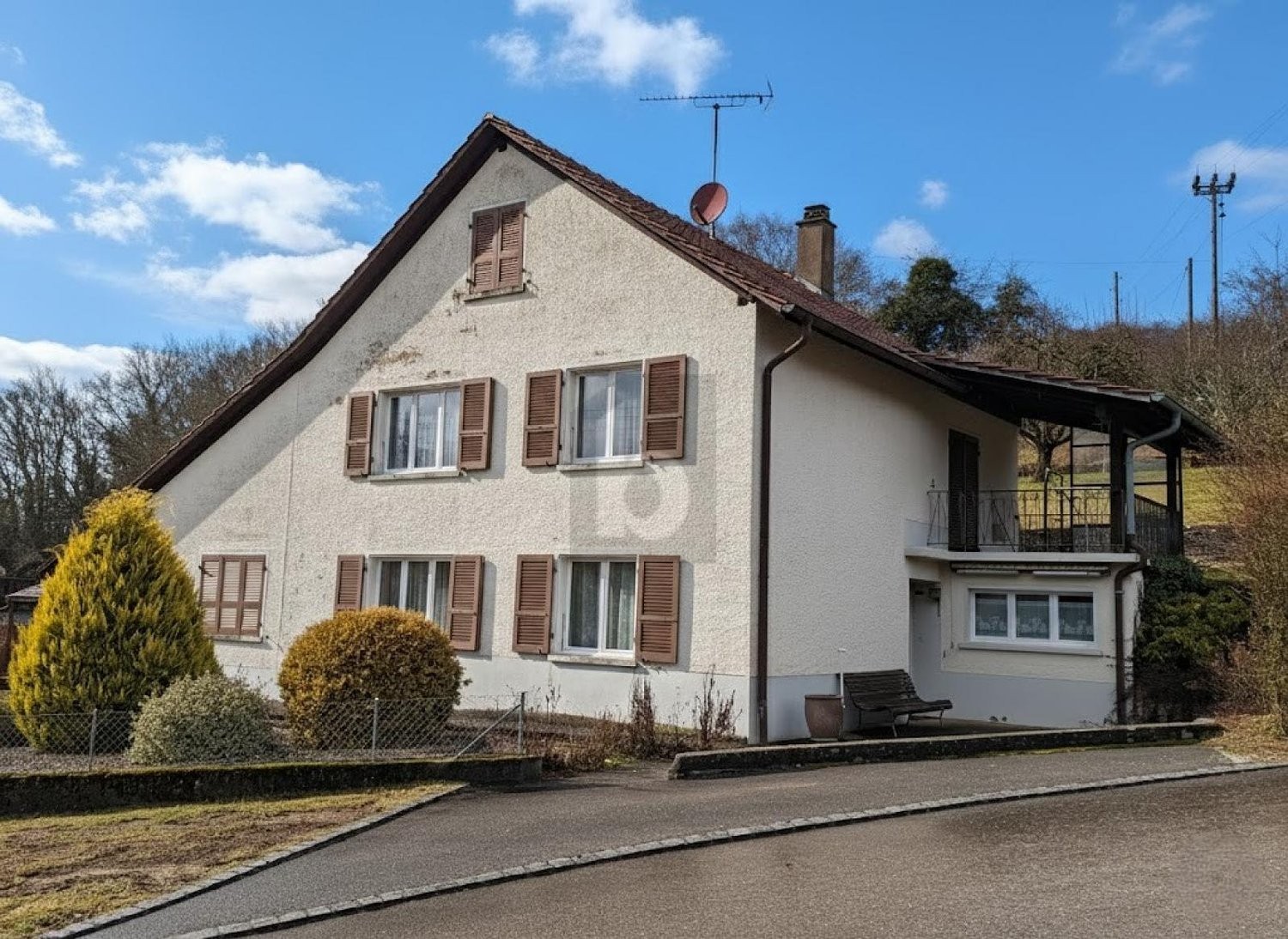 5 rooms single house