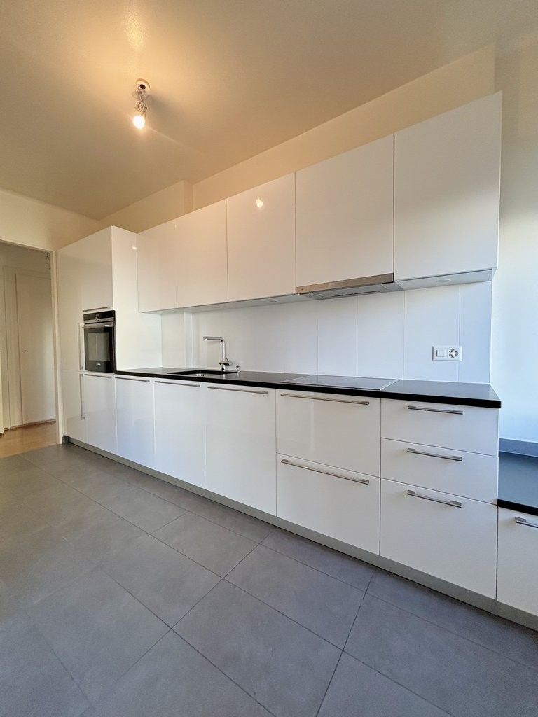 3 rooms apartment (2)