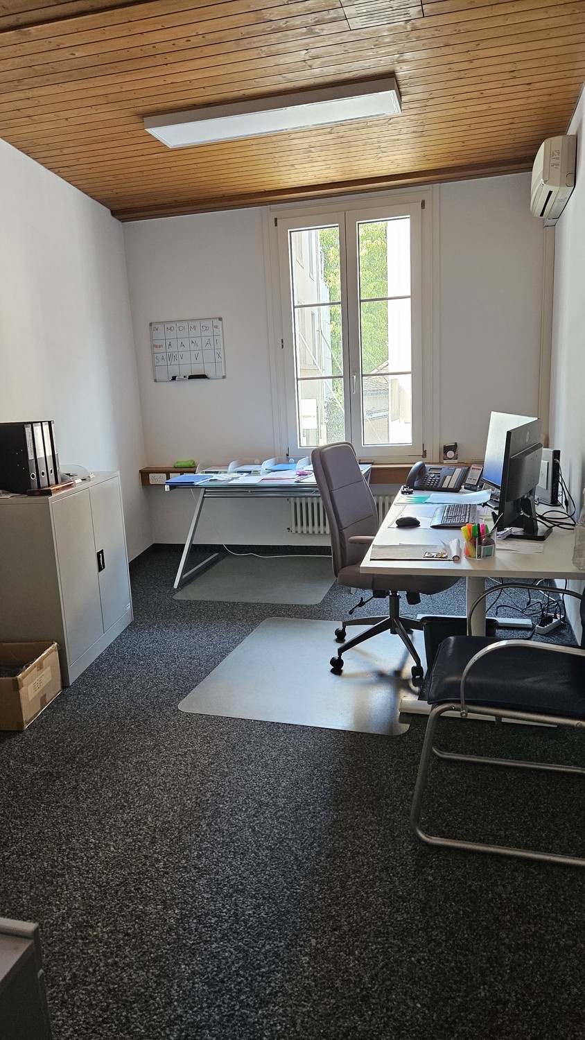Ufficio, foto 3 di 8