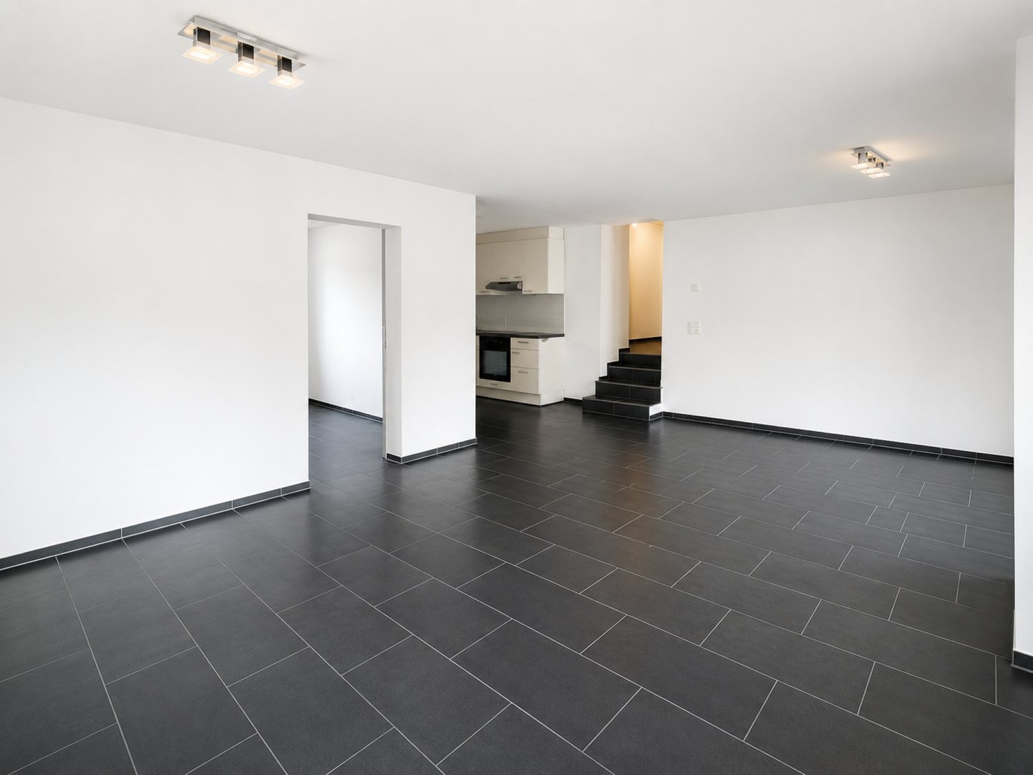 23 ½ rooms multi family house, photo 9 of 10