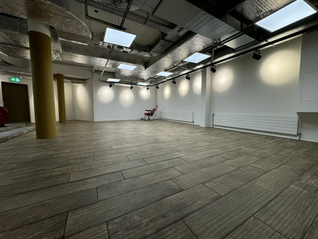50m² commercial, photo 4 of 8
