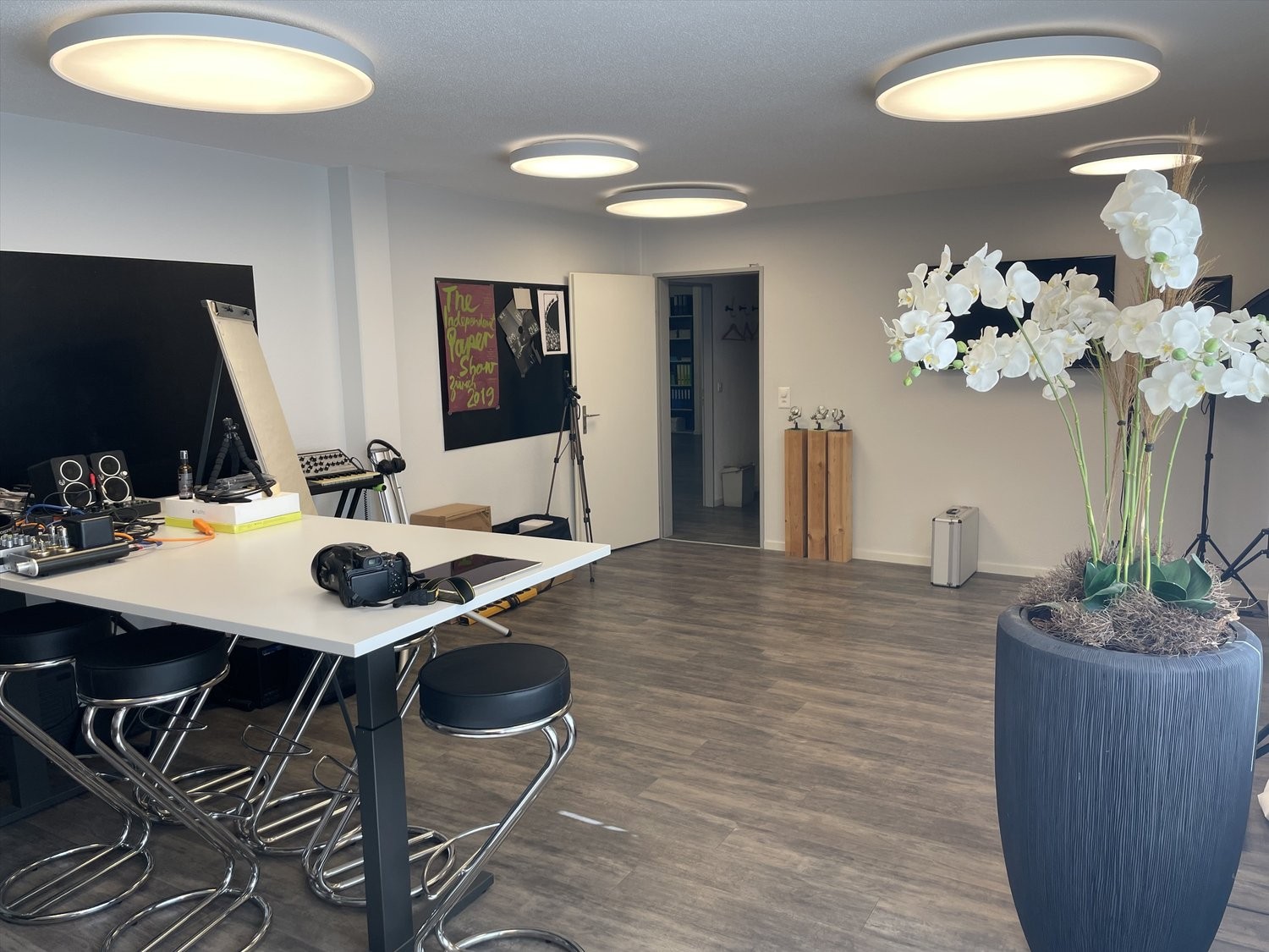 202m² office