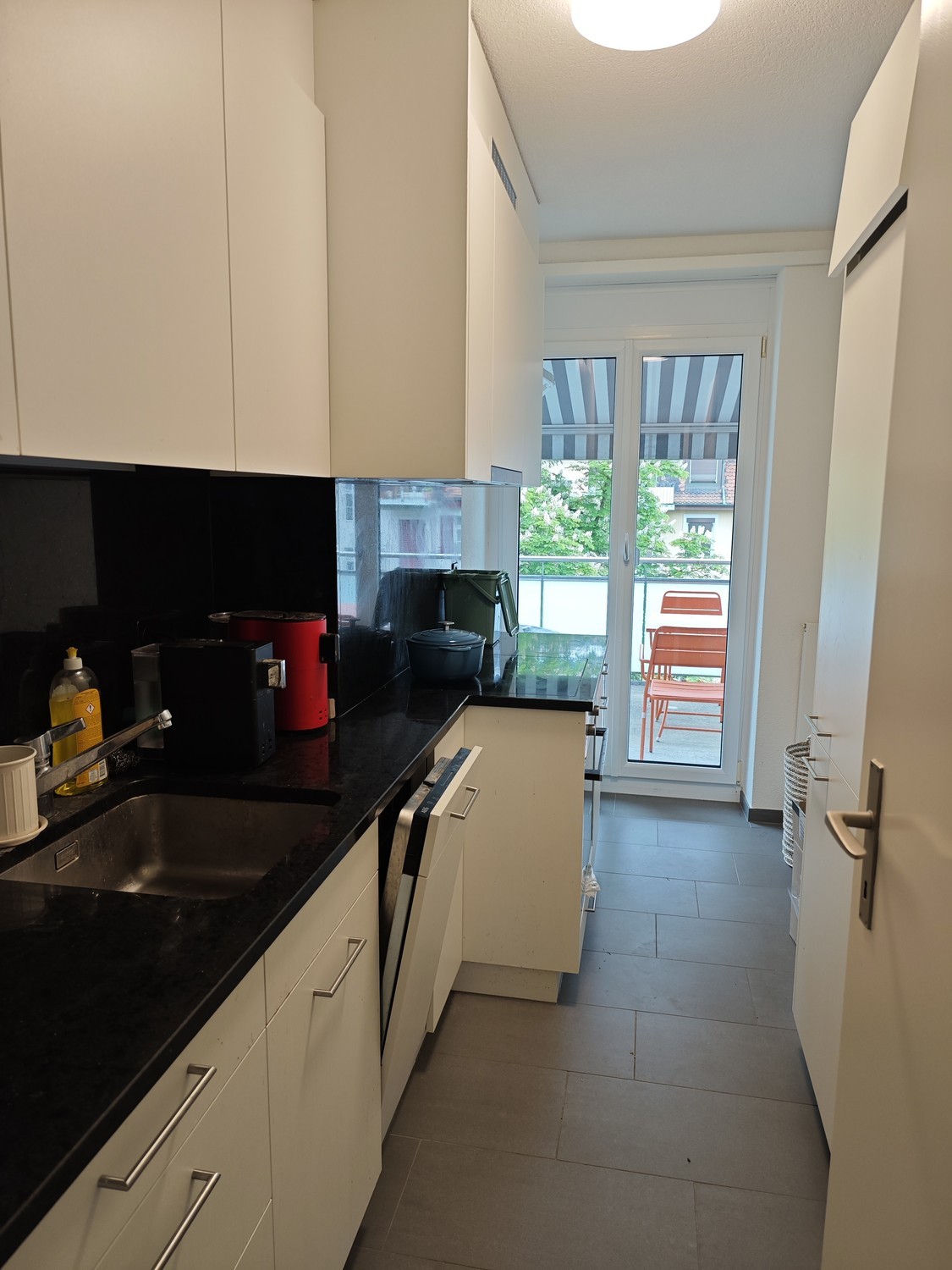 3 rooms apartment, photo 3 of 8