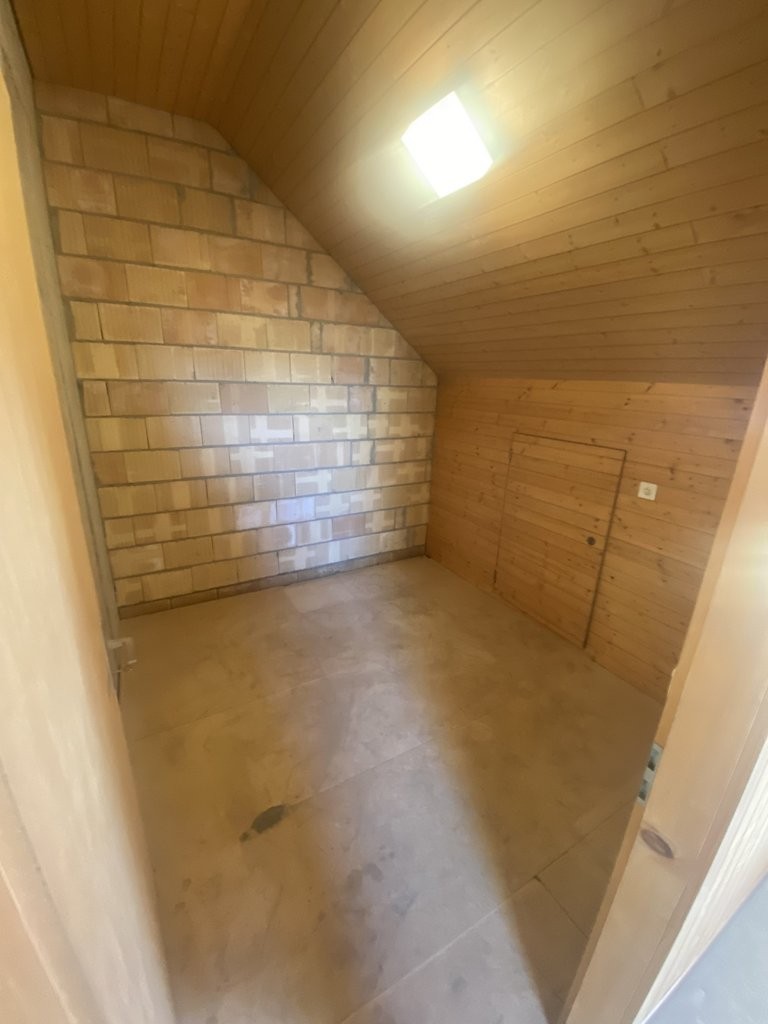78m² hobby room