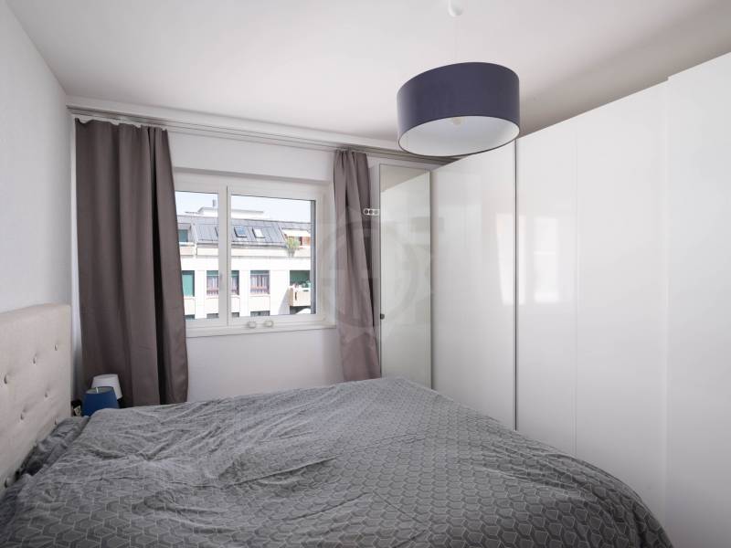 5 rooms apartment