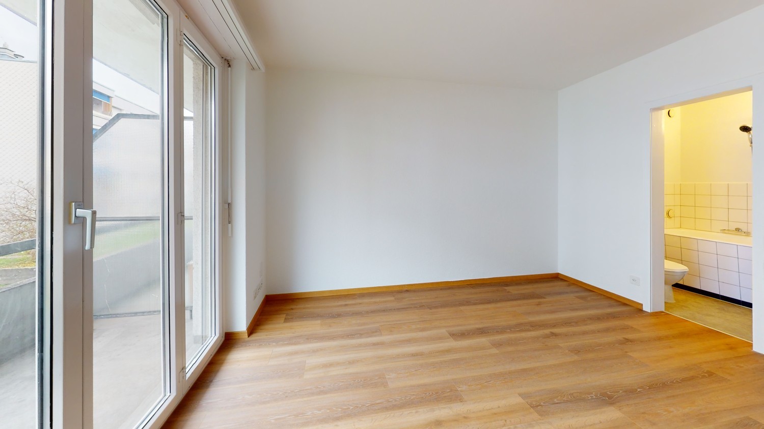 1 room apartment, photo 3 of 5