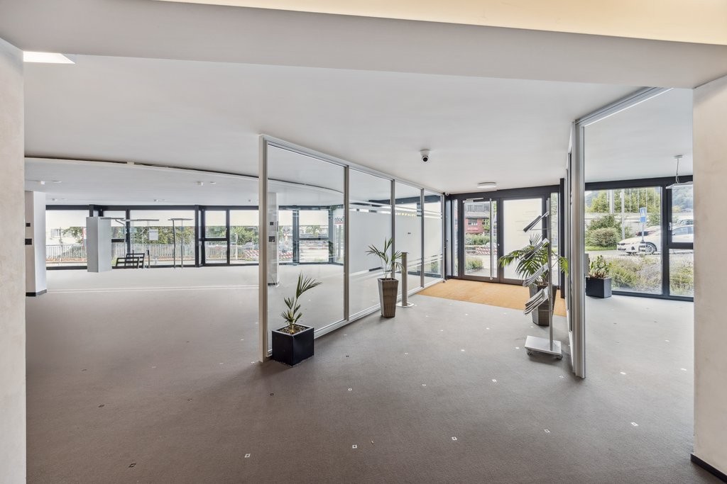 532m² bureau