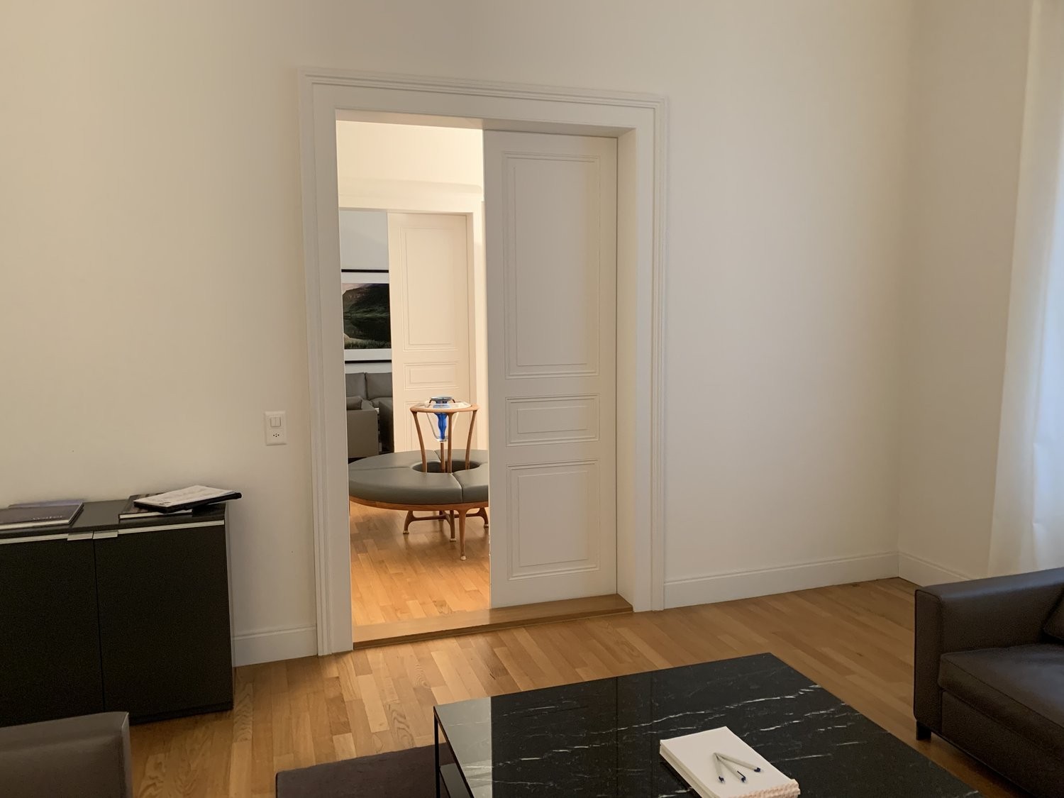 Office, photo 6 of 8