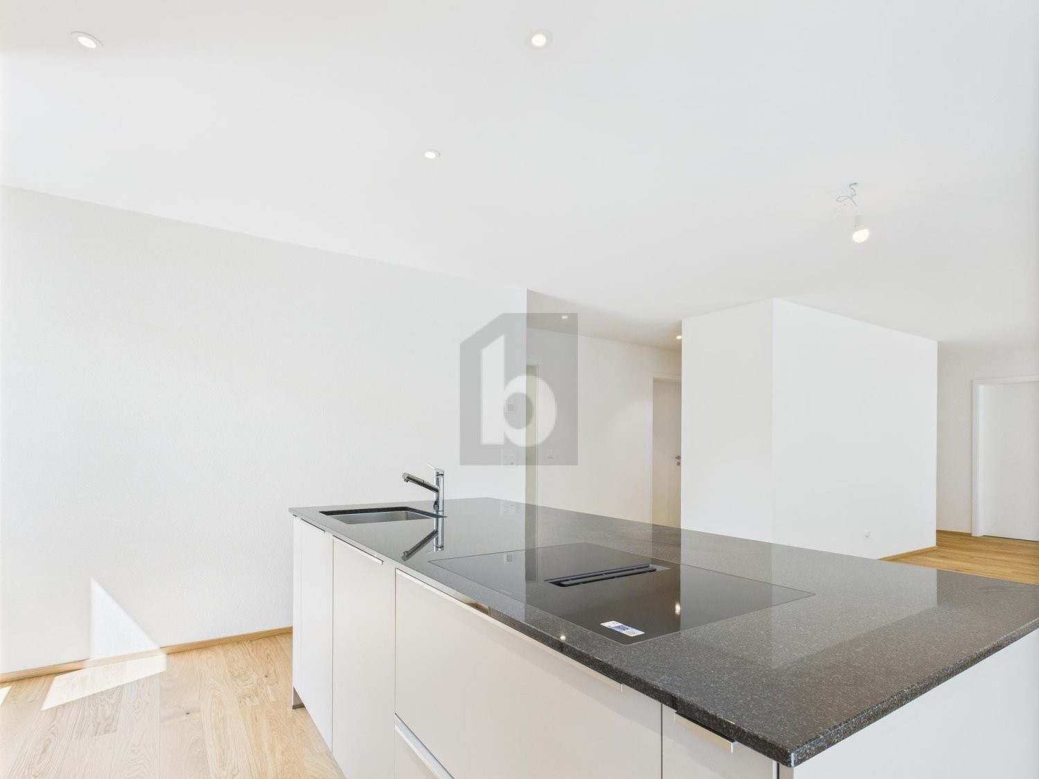 5 ½ rooms apartment, photo 2 of 4