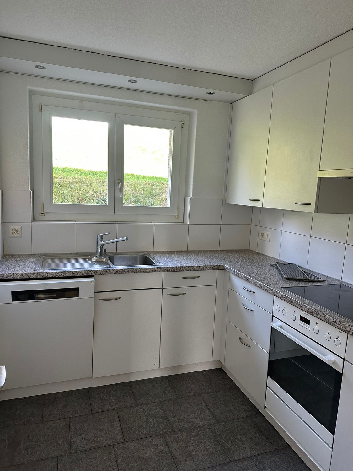3 rooms apartment, photo 1 of 4