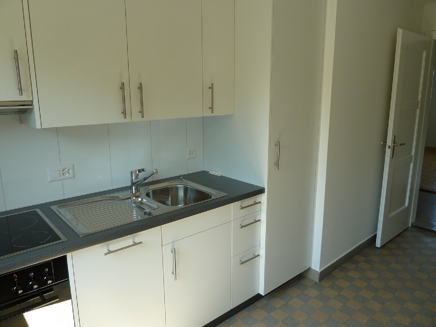 4 rooms apartment, photo 8 of 10