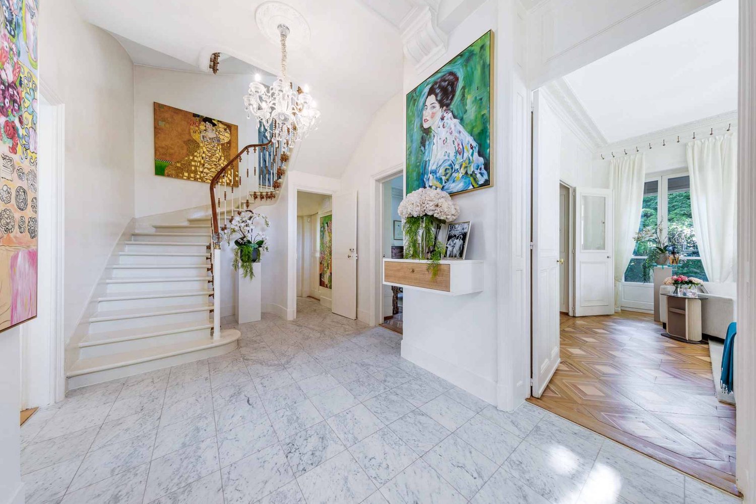 10 rooms villa