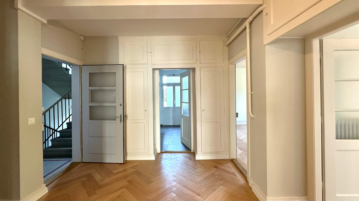 4 rooms apartment, photo 6 of 10