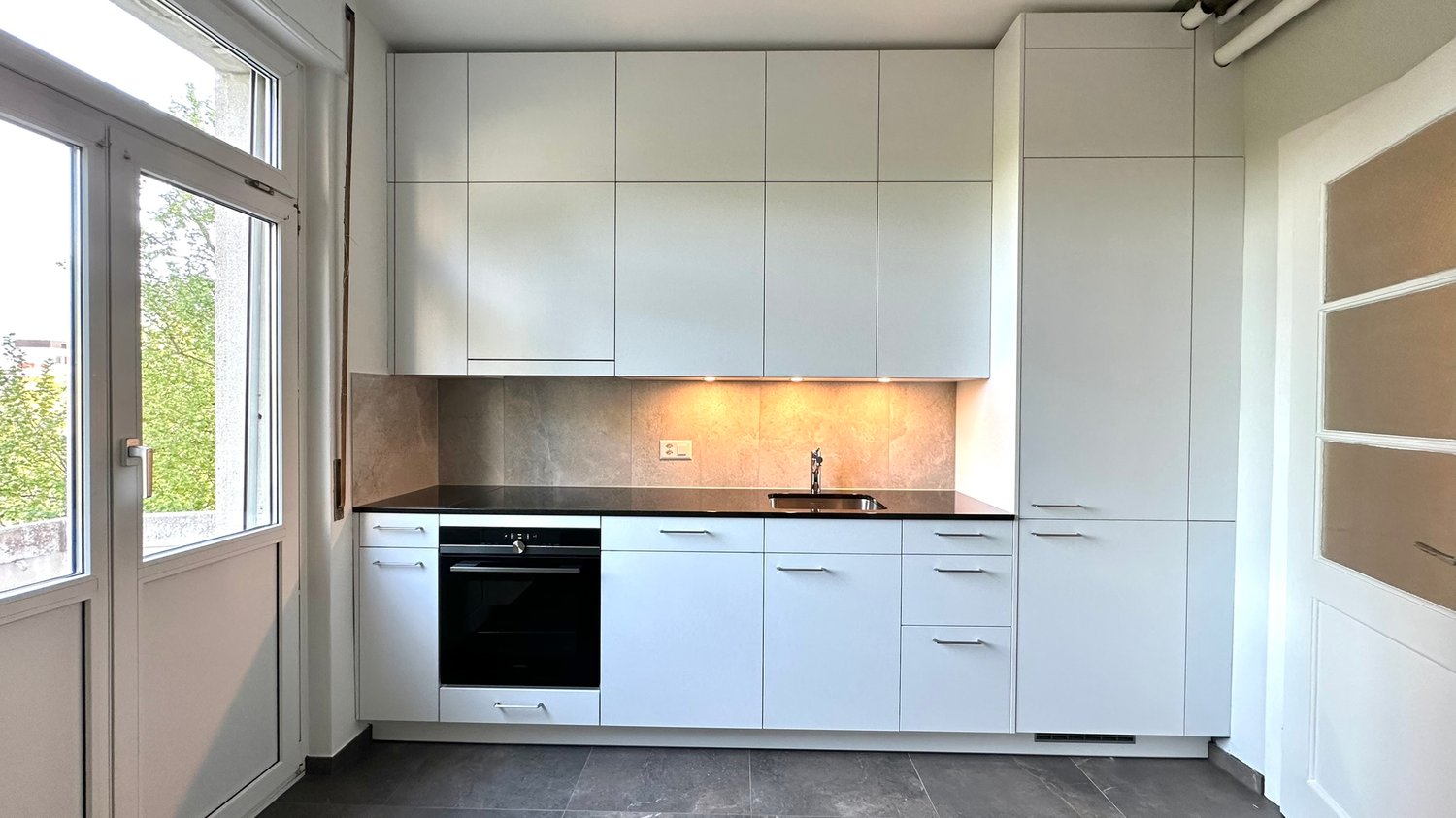 4 rooms apartment, photo 1 of 10