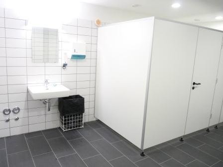 122m² office