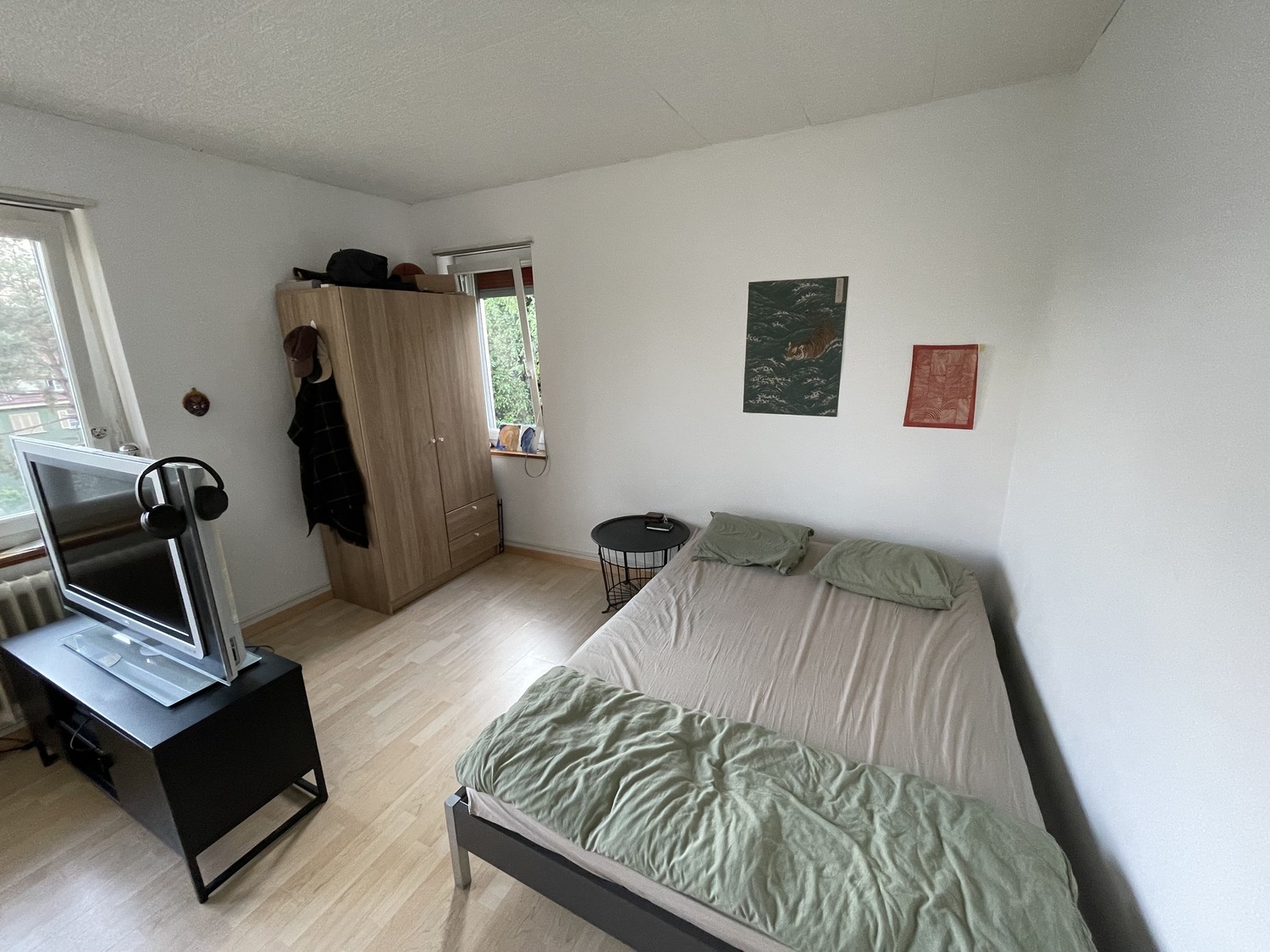 Chambre dans un appartement partagé