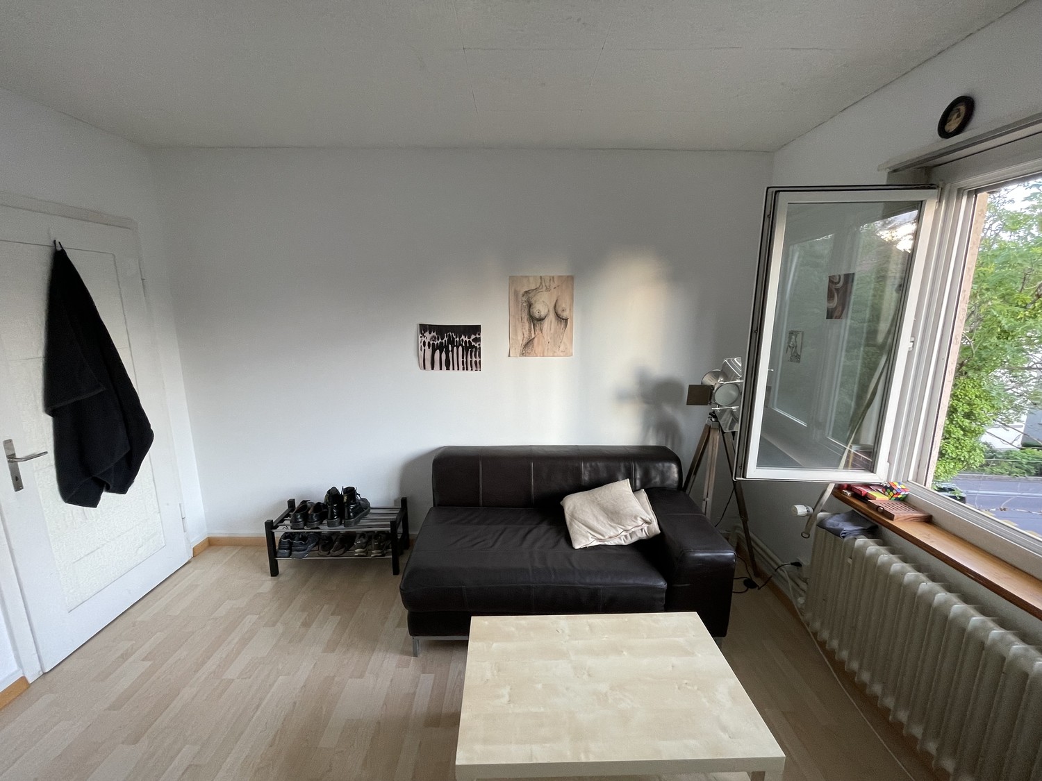 Chambre dans un appartement partagé