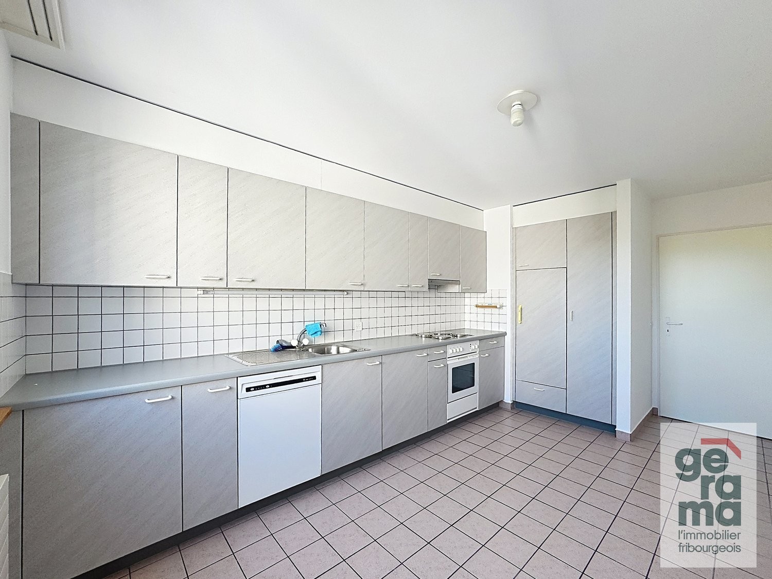 4 ½ rooms apartment, photo 1 of 9